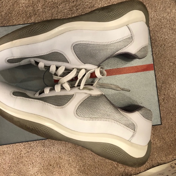 Men’s Prada shoes - Picture 3 of 5